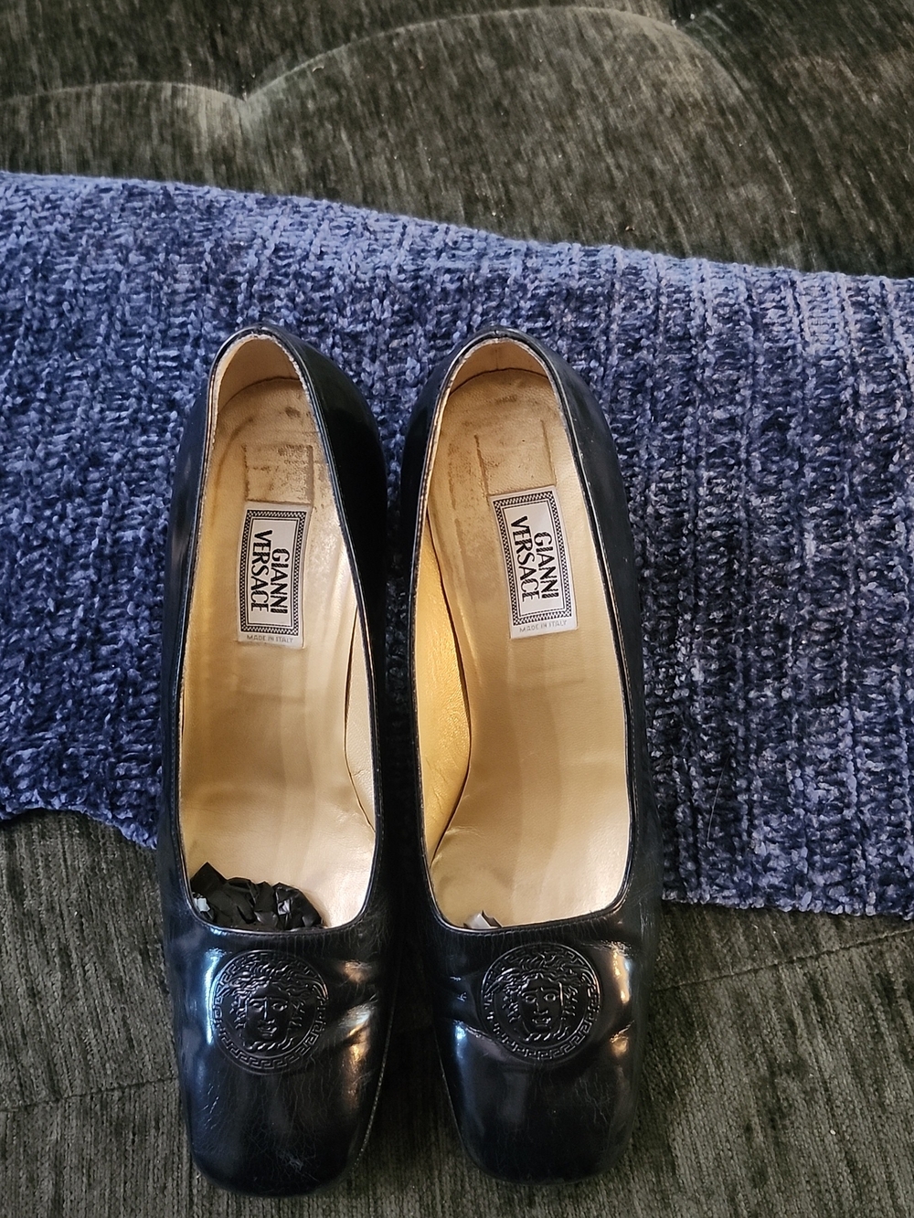 Versace Black Leather Medusa Pump - Women's